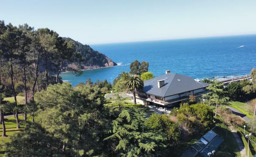 Hotel Arresi - Image 1