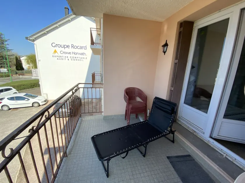 Studio Avec Grand Balcon Proche des Thermes - Image 1