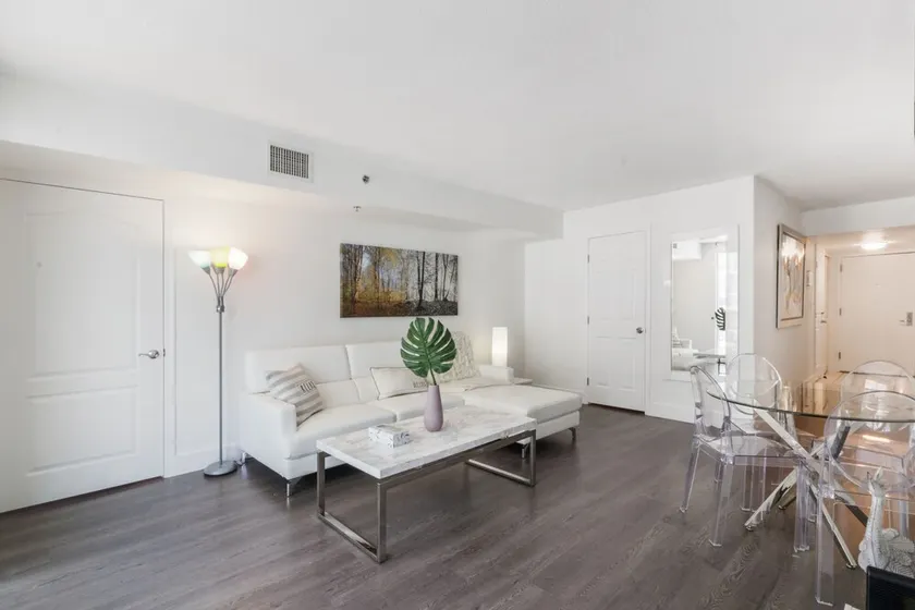 Luxury Fancy converted 4 Bedrooms Brickell Downtown Miami - Image 1
