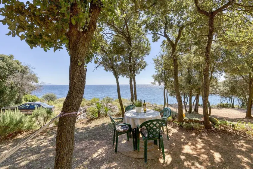 Cottage on the Kavran Beach - Image 1