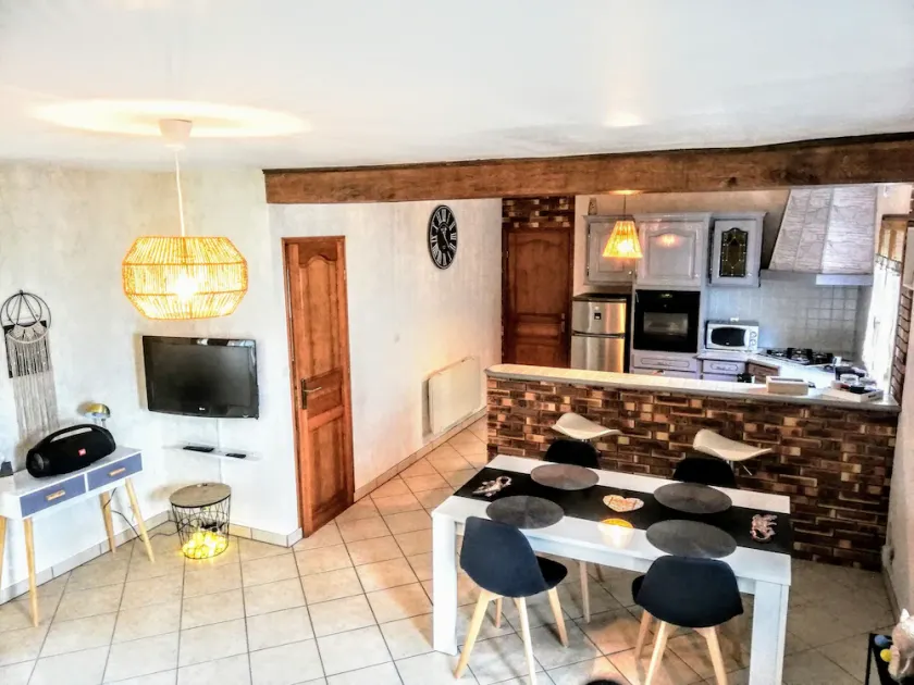 SCANDI-HOUSE  🌟 CDG✈️/ Astérix 15mn /chantilly 20mn 🌟 Navette 🚙 - Image 1