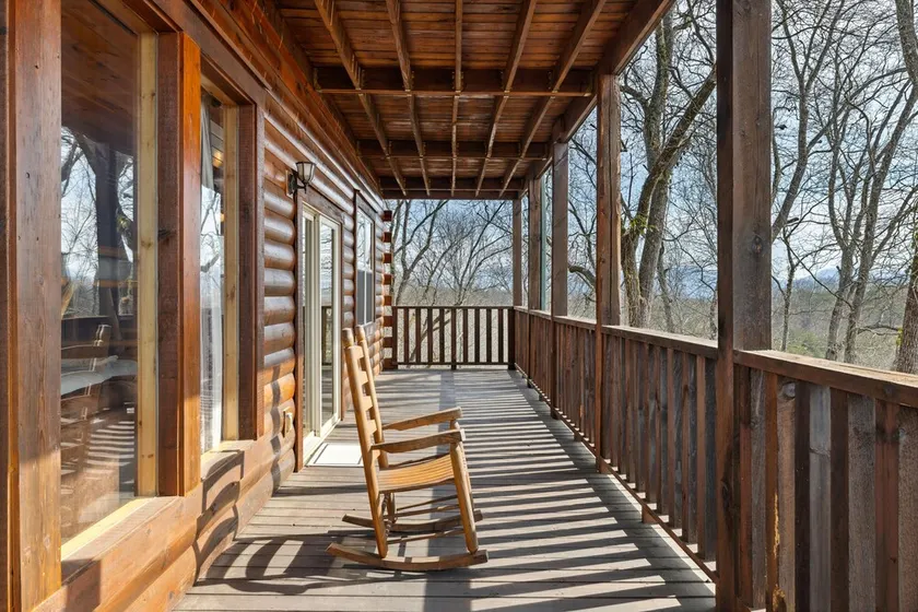 Smoky Mountain Lodge 6 Bedroom Cabin by RedAwning - Image 1