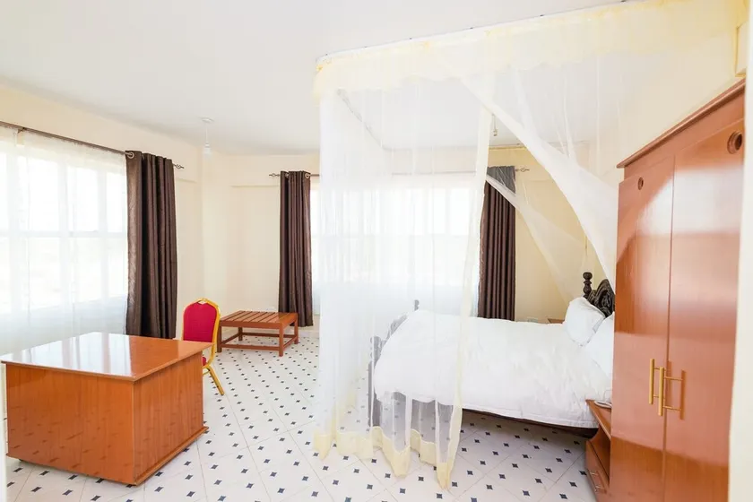 Shuhan Hotel Kabati - Image 1