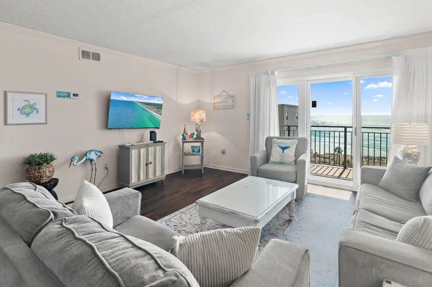 🌊Gulf Views~FREE Beach Svc~Gulf-Front Pool~Tennis Courts~2BR Emerald Isle 708⛱️ - Image 1