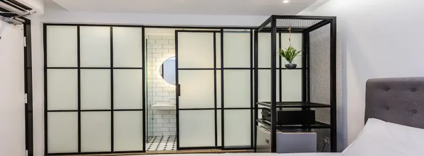 Z Hotel - Image 1