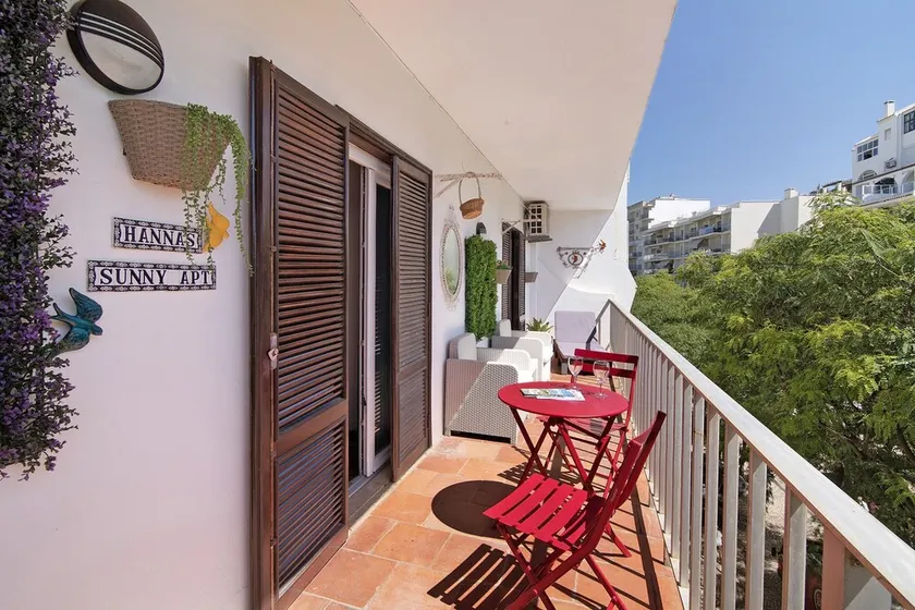 Appartamento sulla spiaggia 'Hanna's Sunny' con balcone e aria condizionata - Image 1