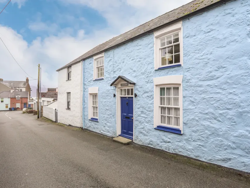 Bwthyn Dwyfor - Image 1