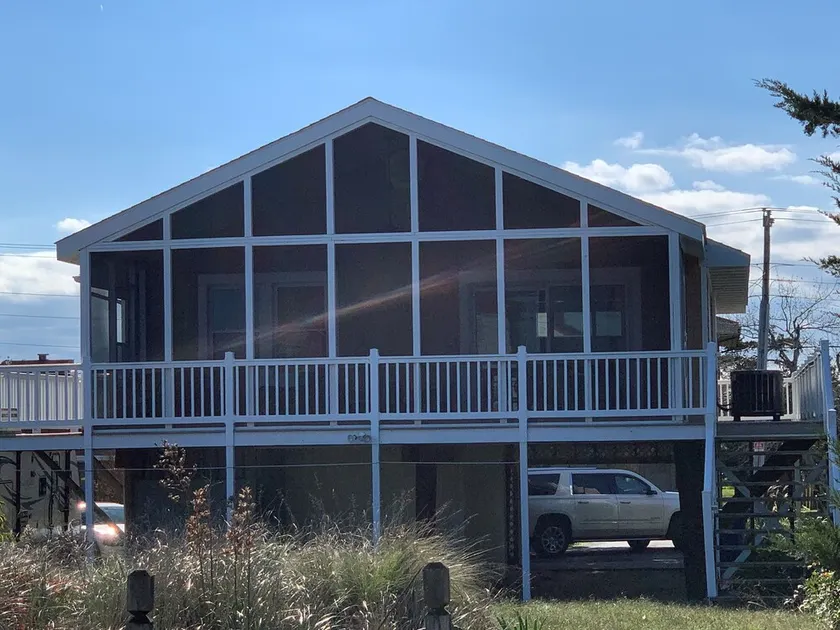 Nah am Strand.  Toller Blick auf die Bucht / das Meer.  Neu renoviert. - Image 1