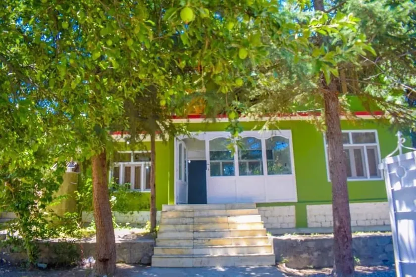 Mehman Sarai - Image 1
