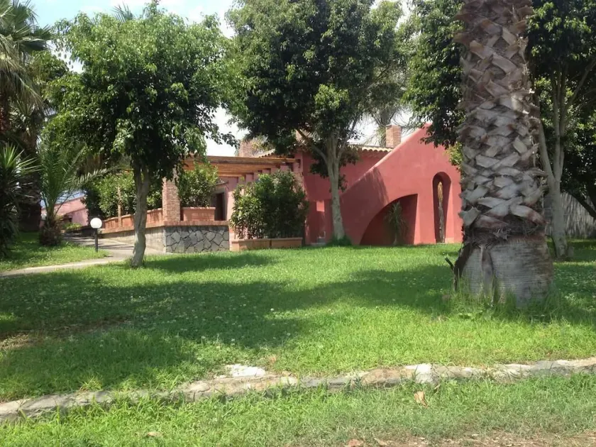 Villa del Nespolo - Image 1