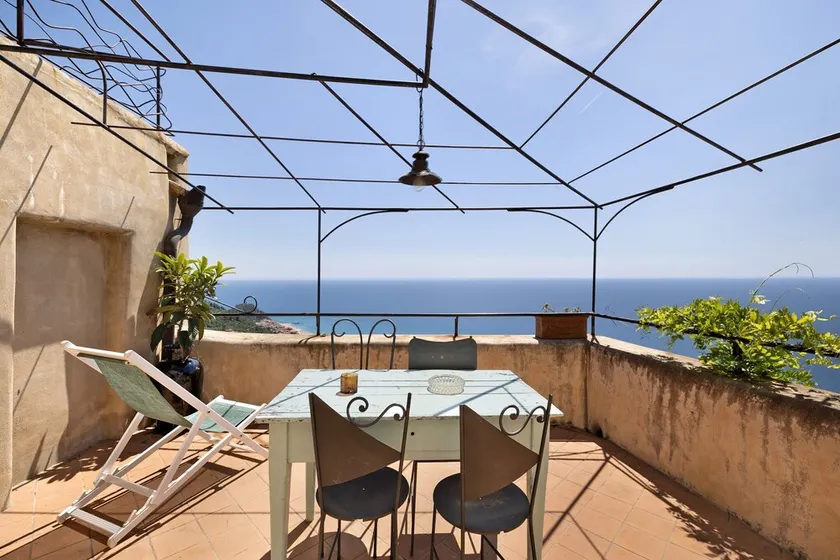 Apartment 'Nespolo' with Sea View, Wi-Fi and Air Conditioning - Image 1