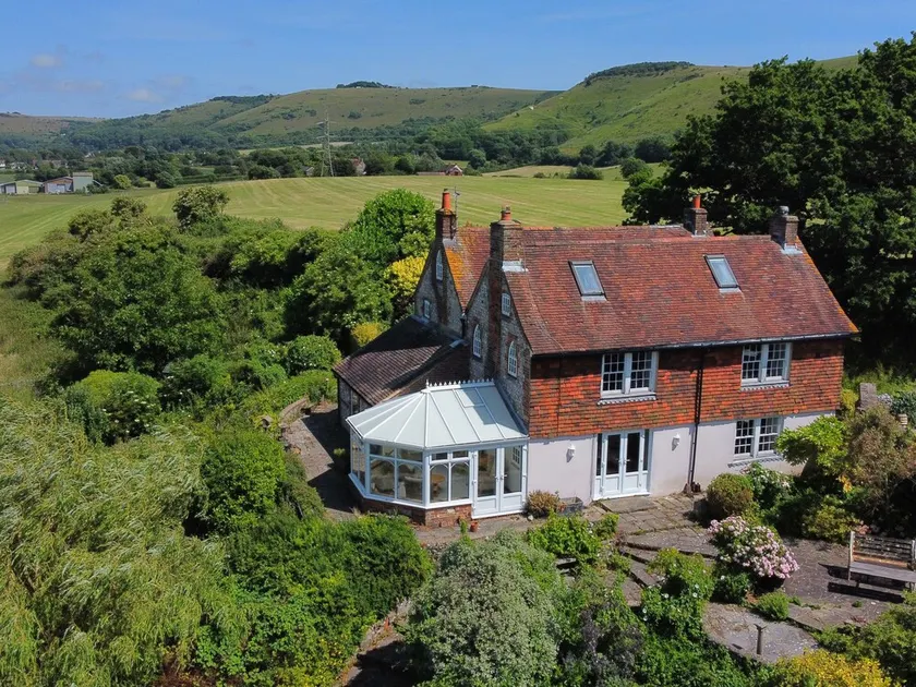 Paythorne Farmhouse - Image 1
