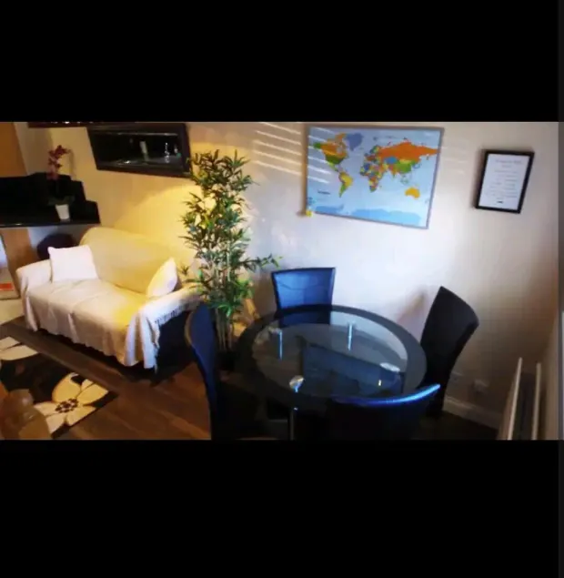 Self Contained Apartment Near Romford Queens Hospital - Image 1