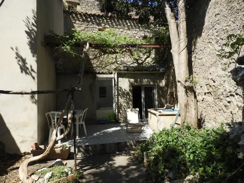 Maison  de vacances entre Narbonne et Carcassonne - Image 1