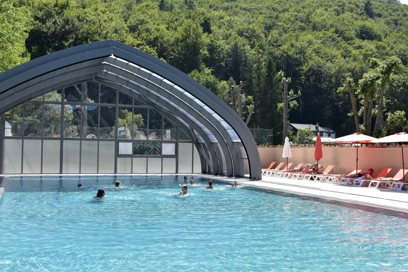 Hôtel Lodge du Lac Chambon - Image 1
