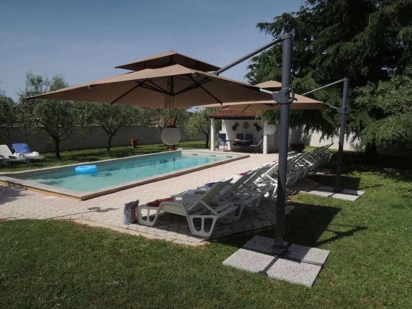 Holiday Home 4400-3 for 3+2 Pers. in Porec - Image 1