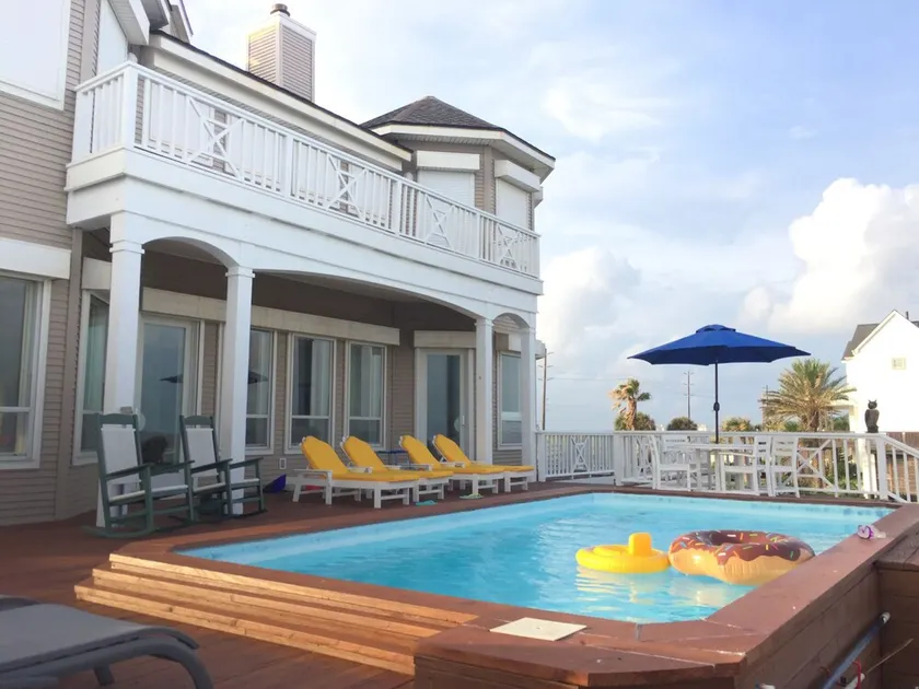 Privat pool og strand: Gratis WiFi & 10 sovepladser! - Image 1