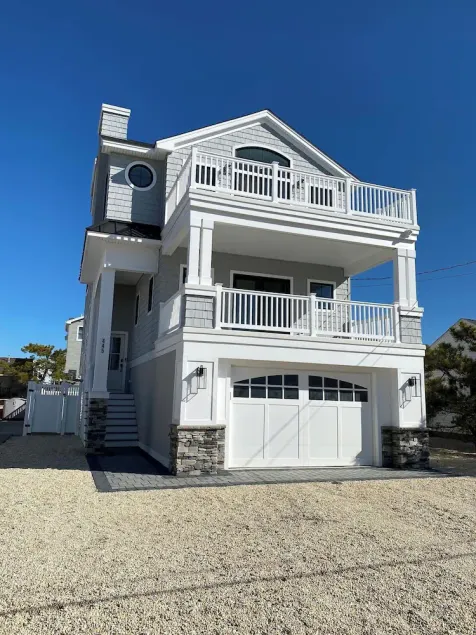 Center of Beach Haven!  4 Br 3.5 Ba w/ Pool - Image 1