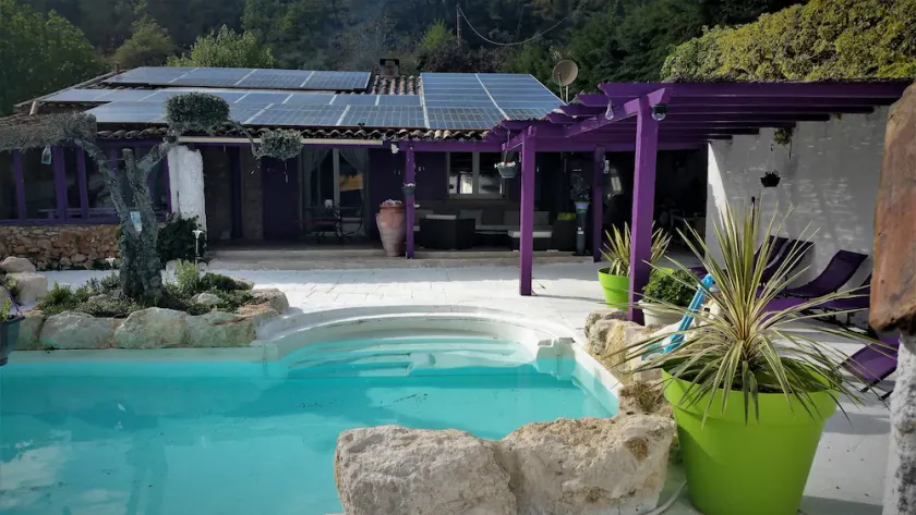 Smuk villa i Gardanne, beliggende 26 min. mellem Aix-en-Provence og Marseille - Image 1