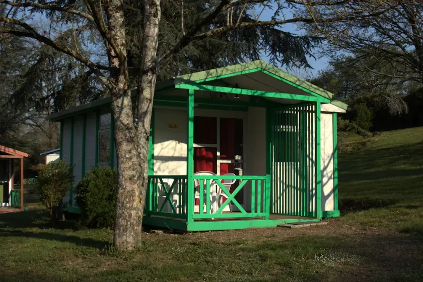 Camping L'Oasis du Berry **** - 3-Zimmer-Chalet Prestige 3 Personen - Image 1