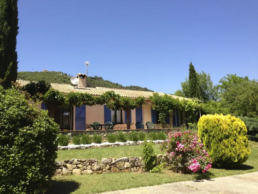 Traditionelle provenzalische Villa mit eigenem beheizten Pool - Image 1