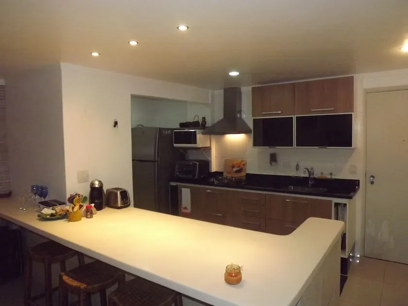Charmant, confortable, pleine et avec garage. - Image 1