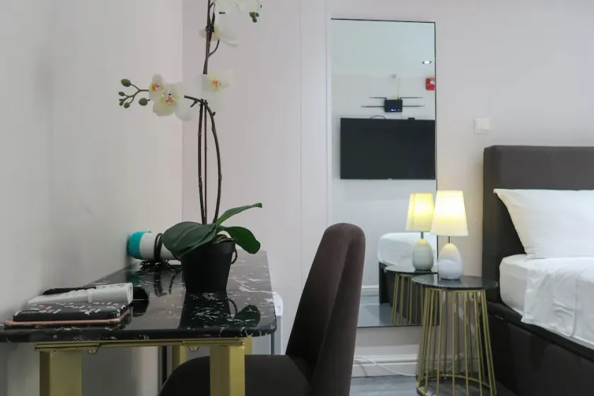 Cozy compact Studio Suite @ Central/ Orchard Area - Image 1