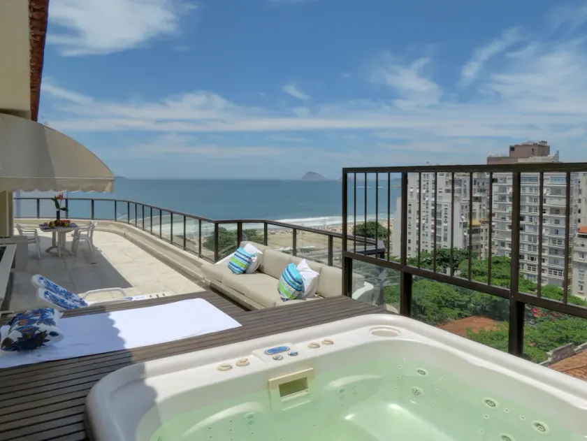 1 suite plus 2 bedrooms plus 2 towels<br>For 8 people - Image 1