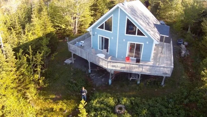 Bluenose House Oceanfront Et Plage privée - Cape Breton, Nouvelle-Écosse - Image 1