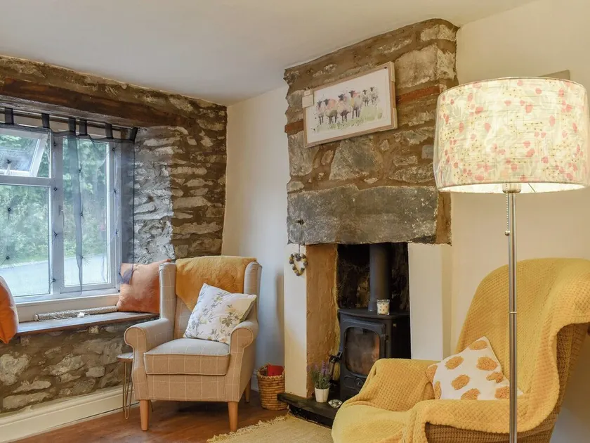 2 bedroom accommodation in Spark Bridge, near Ulvertson - Image 1