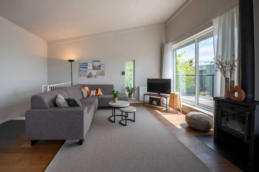 Water Villa Kortgene by Veerse Meer - Image 1