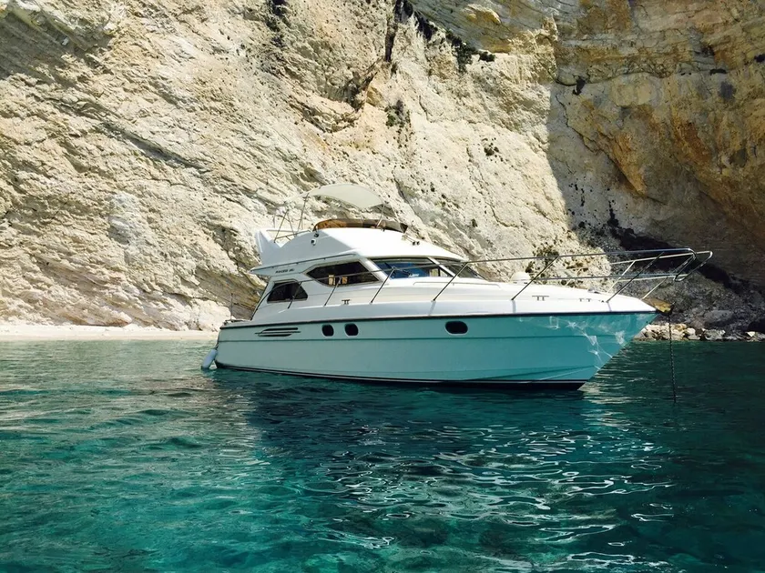Weekly & Daily Cruises in Kyllini, Zakynthos, Kefalonia and Ithaca! - Image 1
