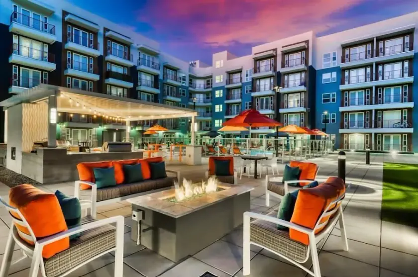 CozySuites at REY - Image 1