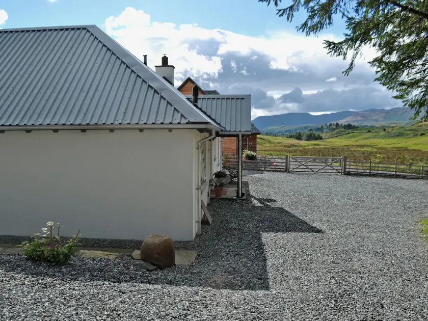 1 bedroom accommodation in near Comrie and Crieff - Image 1