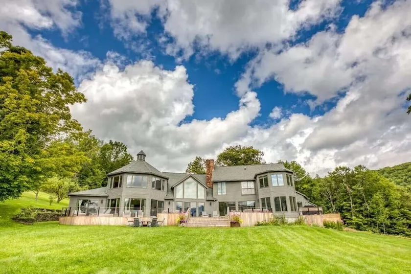Berkshire Vacation Rentals: The Brookman: Renovated 6000 SF Estate On 40 Acres - Image 1