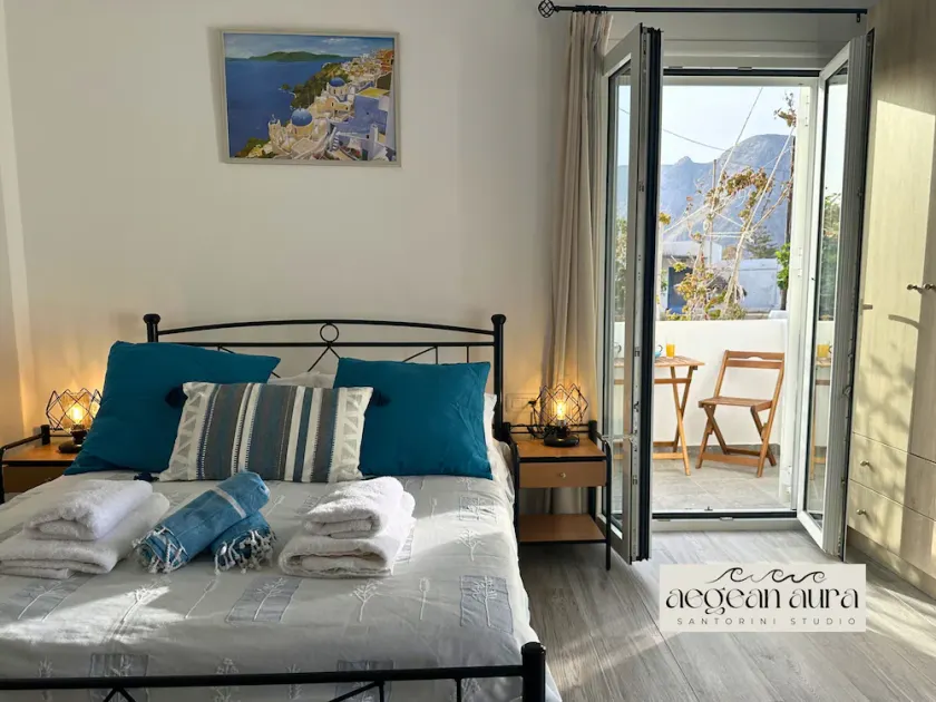 Aegean Aura Santorini Studio - Image 1