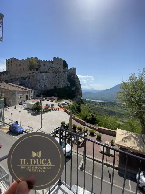 IL DUCA HOUSE e HOLIDAY PRESTIGE - Image 1