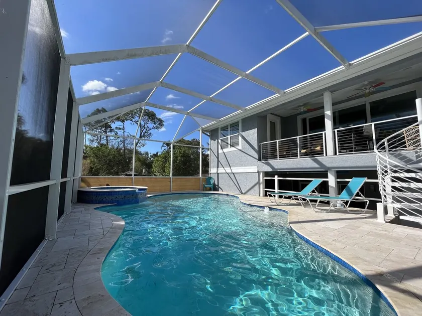 Private heated pool & spa home. Close to beach! - Image 1