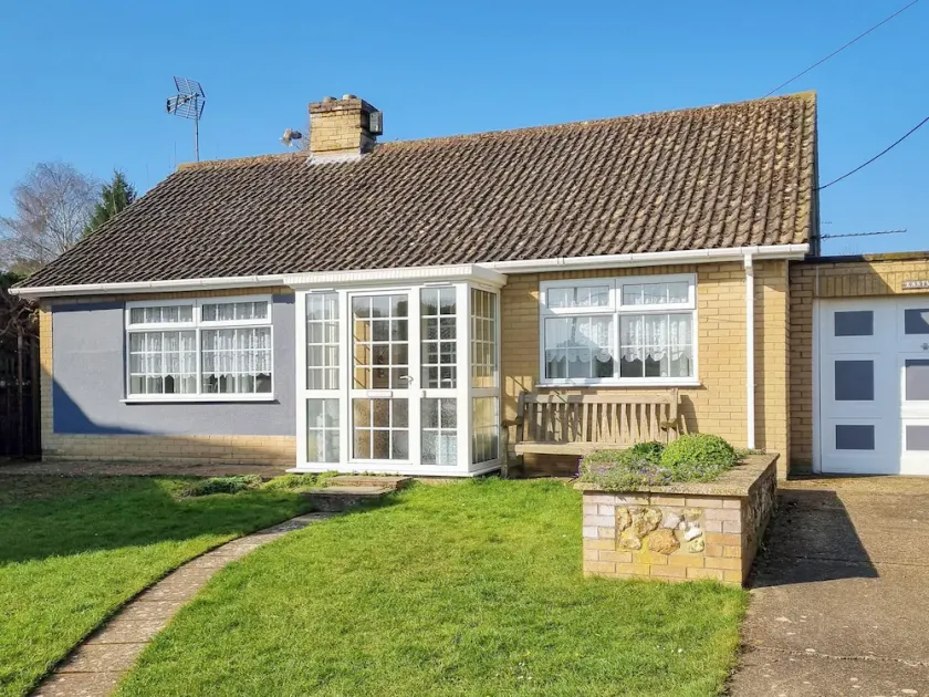 2 bedroom accommodation in Shouldham, near King&rsquo;s Lynn - Image 1