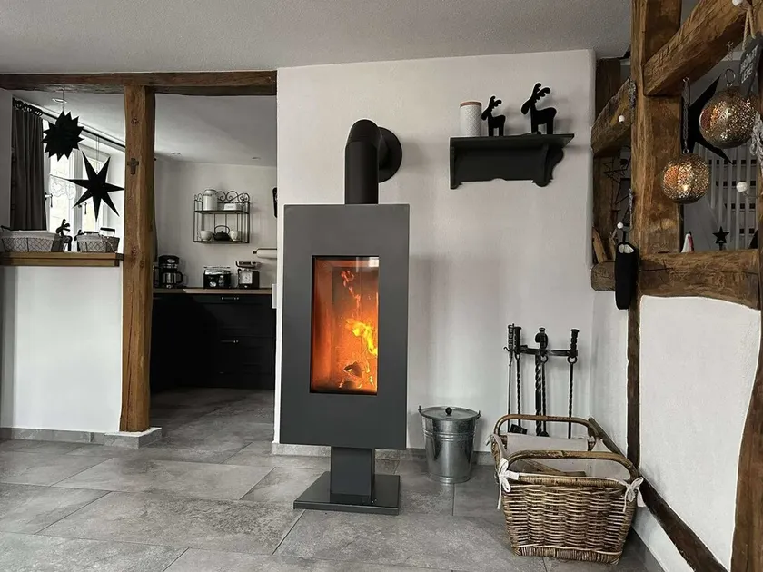 5* Romantisches Ferienhaus von 1623 - Kaminofen & Infrarotsauna & Hot Tub - Image 1