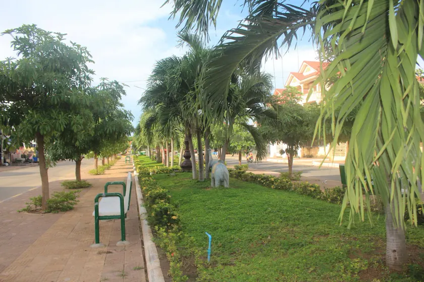Phkar Chhouk Tep Hotel - Image 1