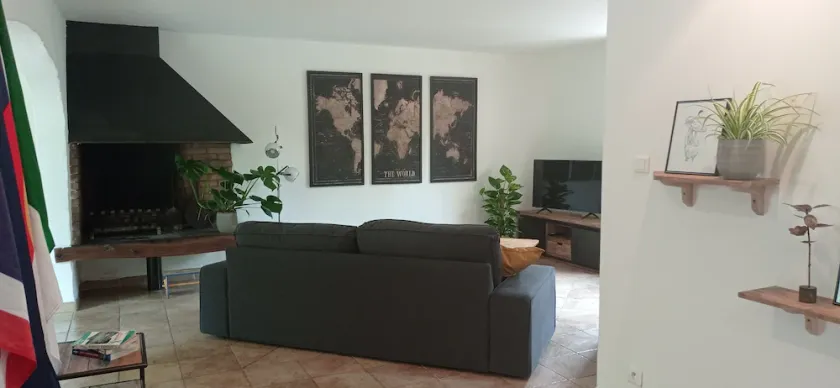 Chateau / Country House - Image 1