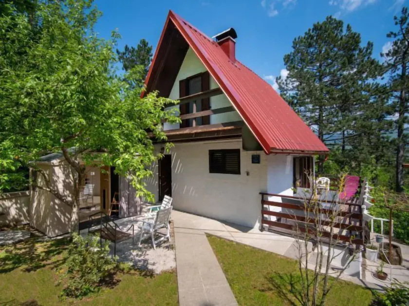 Casa di vacanze Nina by Interhome - Image 1