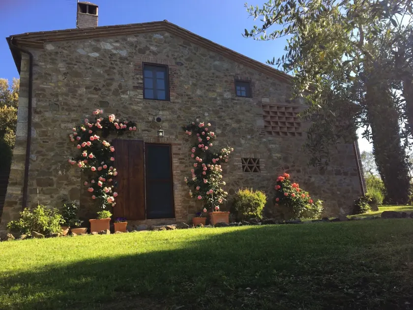 Enchanting Private Villa in Chianti Rolling Hills:Free WiFi,AC,Garden,Pool,View! - Image 1