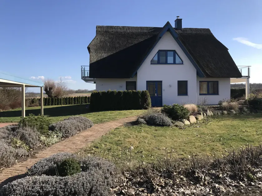 Vista lago garantita - casa sul tetto di paglia a Liddower Strom - Image 1
