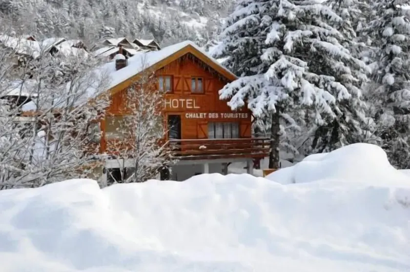 Tourist chalet - Image 1