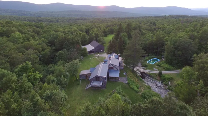 Serene Berg Hide Away - Image 1