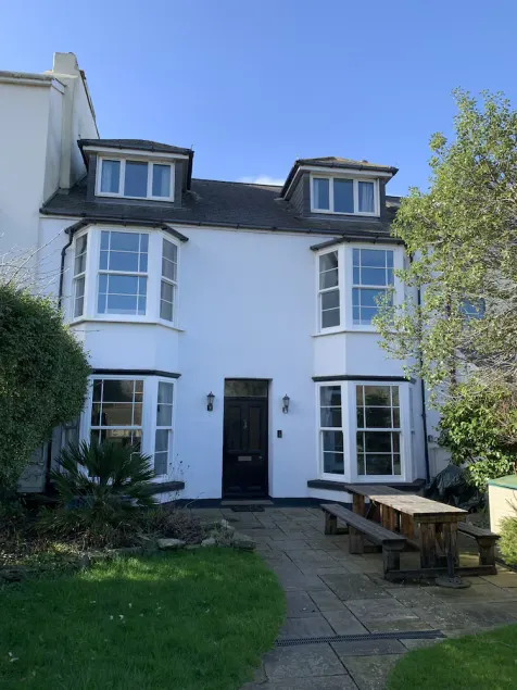 Lovely 5 Bedroom Period House moments from Beach and the Burrows - Image 1