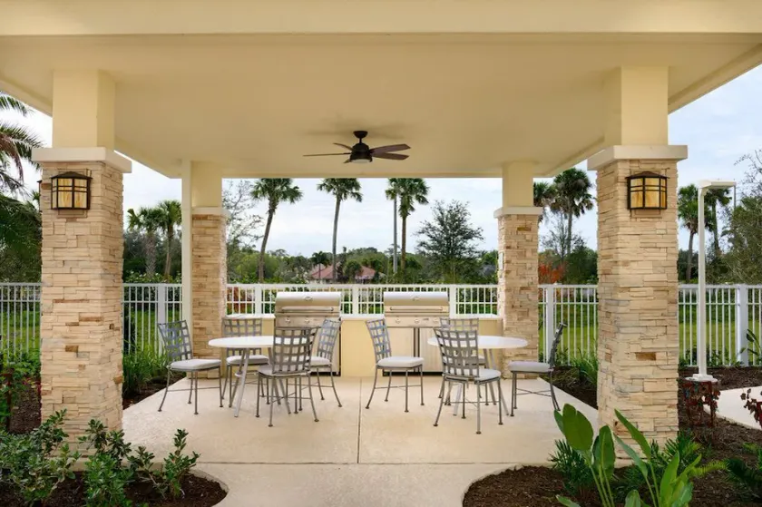 Hearing Accessible King Studio | Kitchen + Pool - Image 1