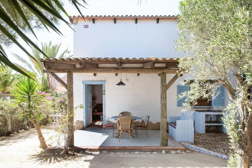 Holiday Home 'Mora' with Private Terrace, Private Garden and Wi-Fi - Image 1